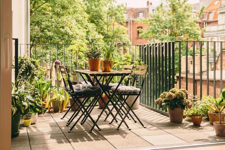 trang tri ban cong (4)